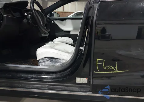 2019 Tesla Model S 100D/75D/Long Range/Standard Range from USA, damaged, VIN 5YJSA1E2XKF313955